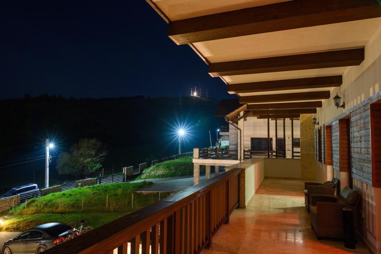 Chalet First Hill 구라후모룰루이 외부 사진